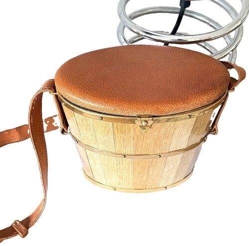Sac seau vintage rigide bois